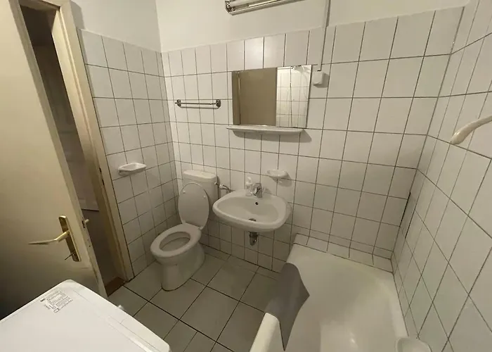 Getaway Near Urania Apartament